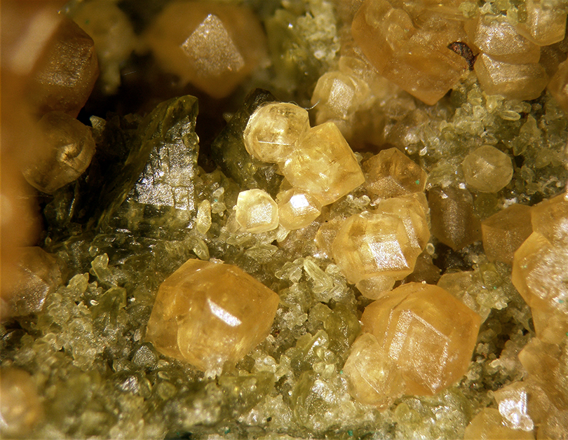 Grossular & Fassaite