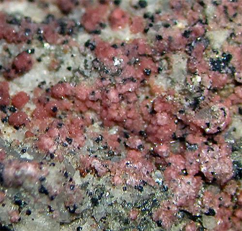 Erythrite