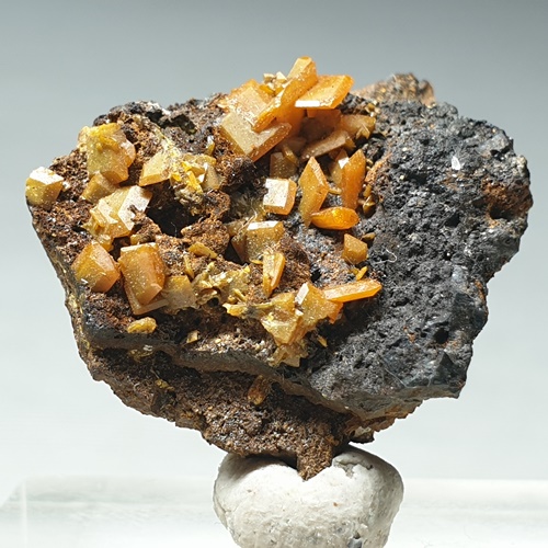 Wulfenite