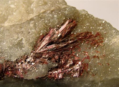 Erythrite