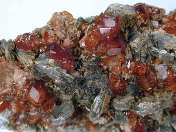 Hessonite Clinochlore & Apatite