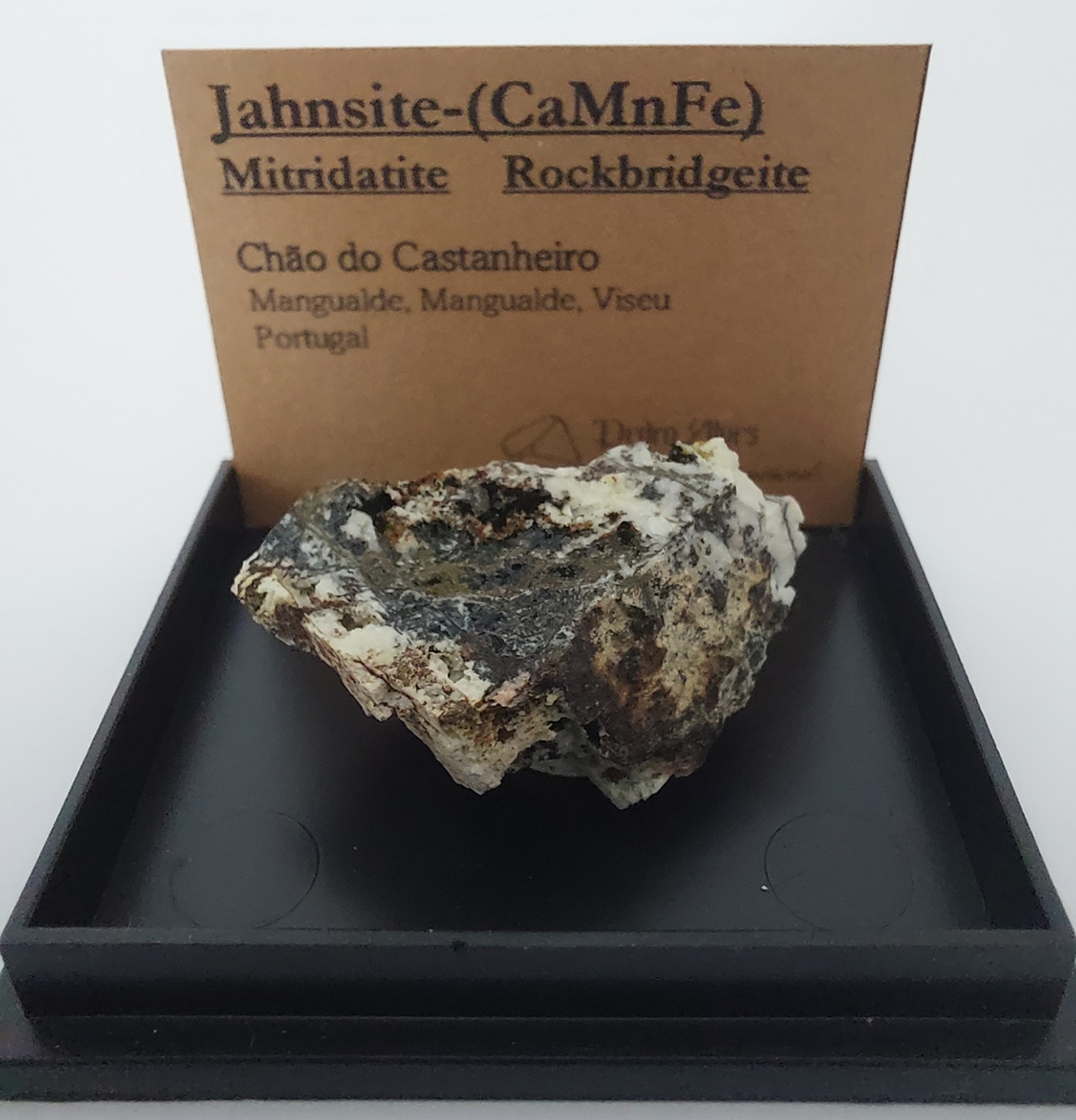 Jahnsite-(CaMnFe) Rockbridgeite Mitridatite