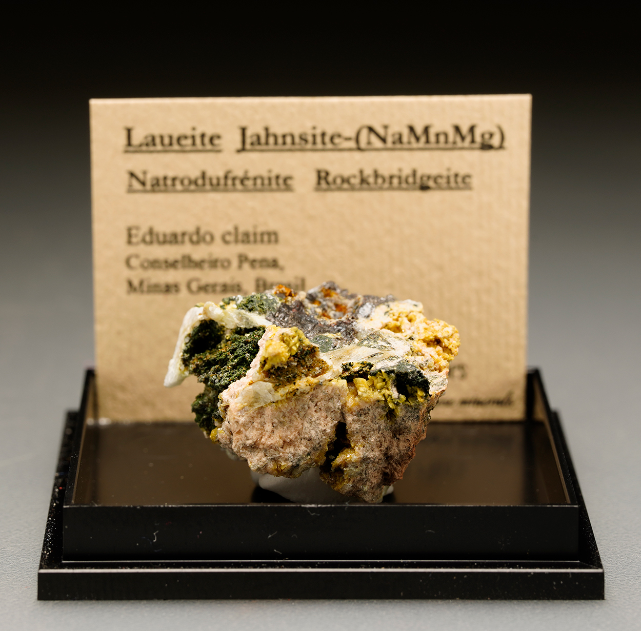 Jahnsite-(NaMnMg) Jahnsite-(CaMnMg) Laueite Hureaulite & Natrodufrénite