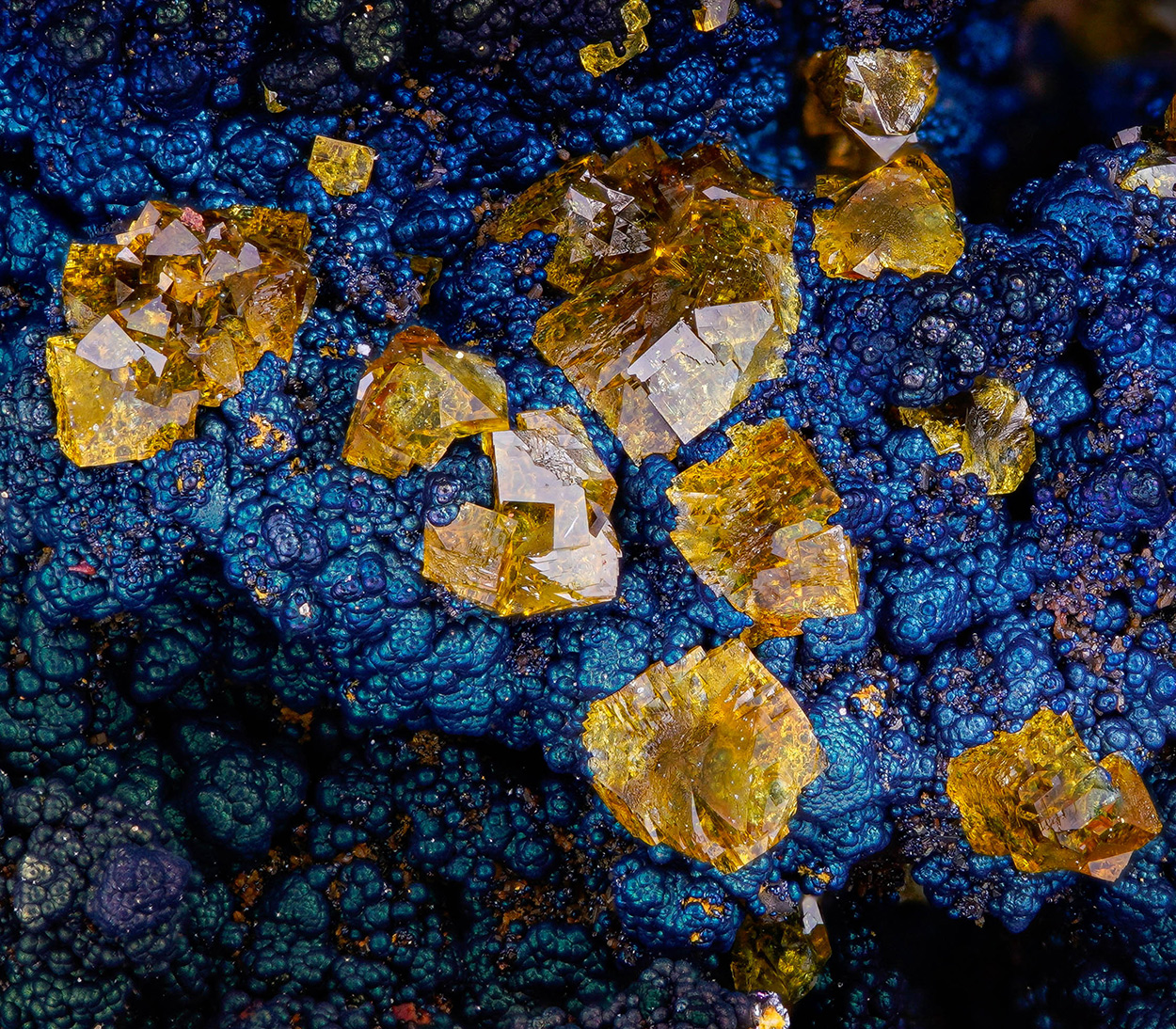 Pharmacosiderite & Goethite