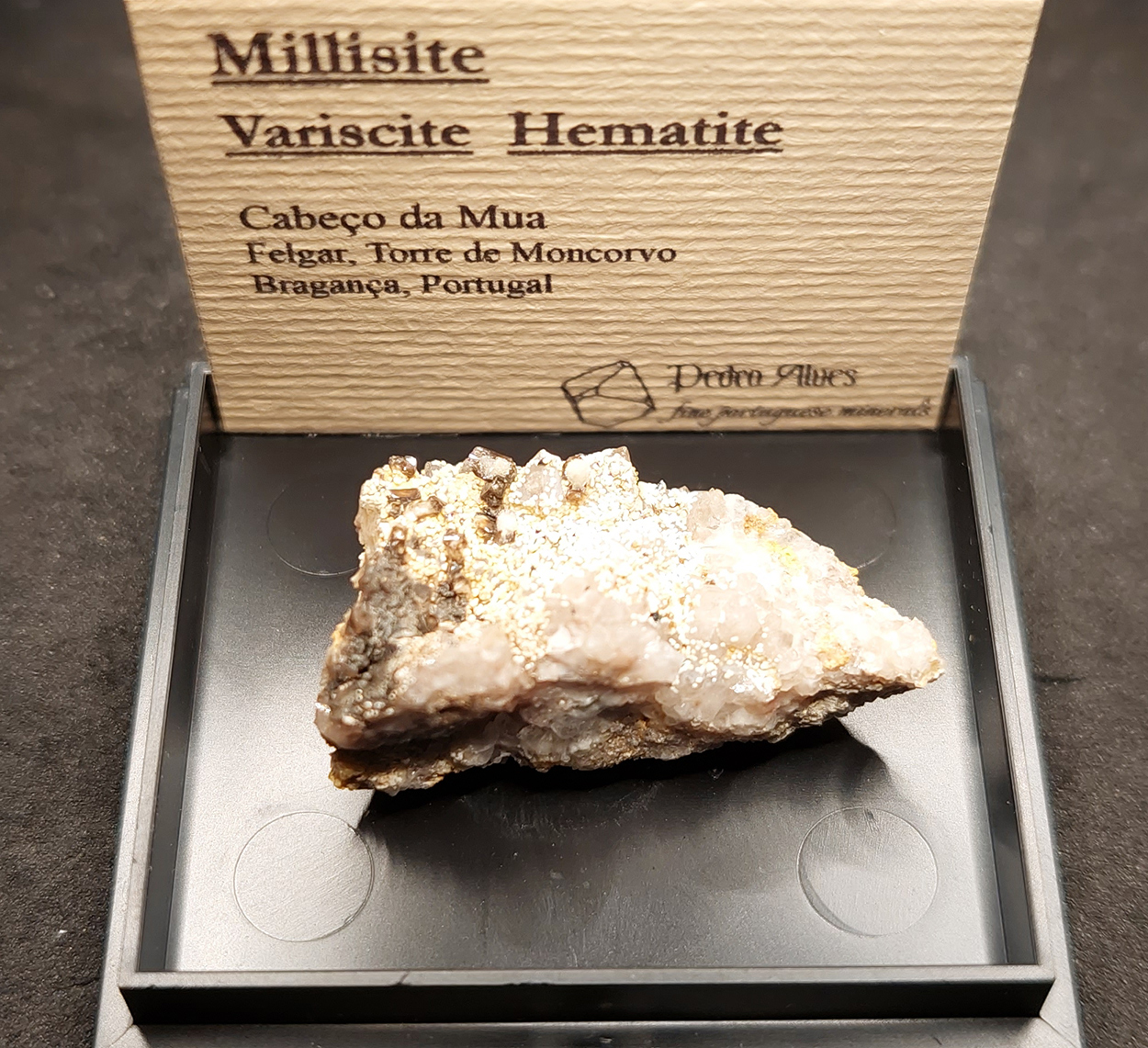 Variscite Hematite Millisite & Wavellite