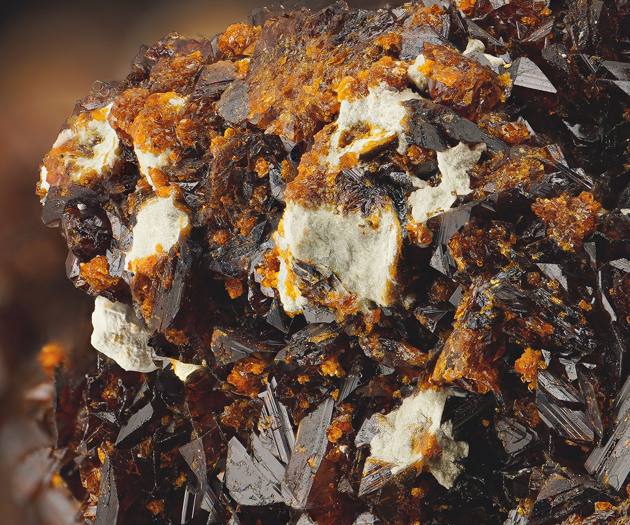 Kamarizaite & Jarosite