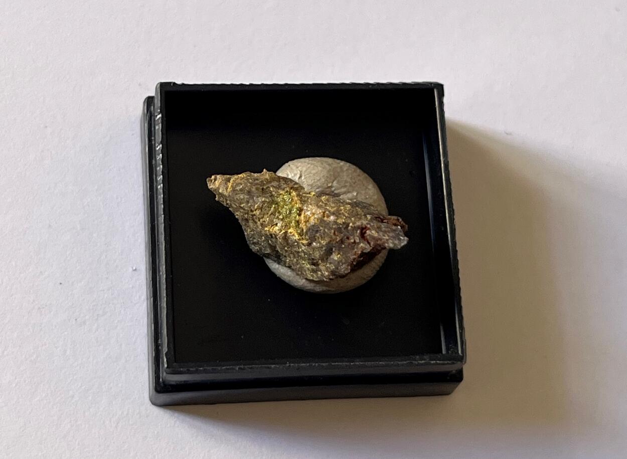 Olivenite