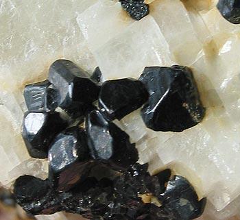 Spinel & Calcite