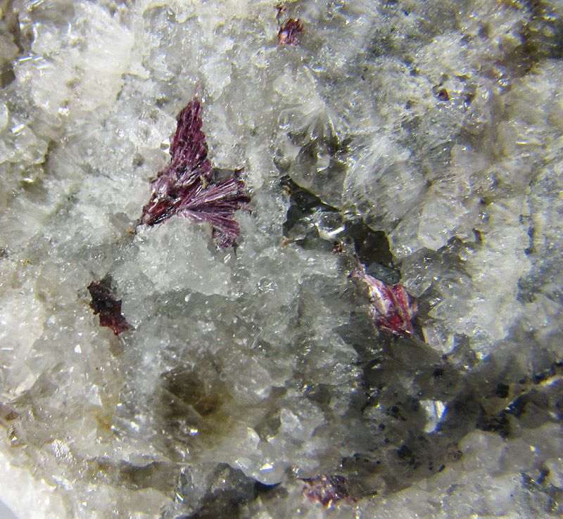 Erythrite