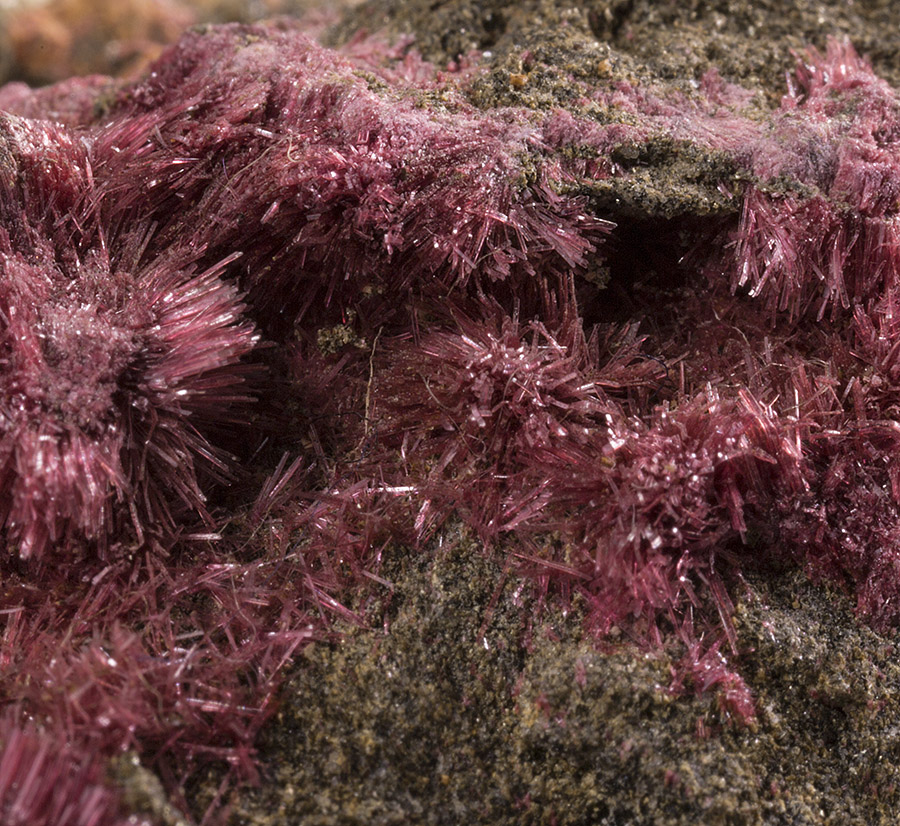 Erythrite