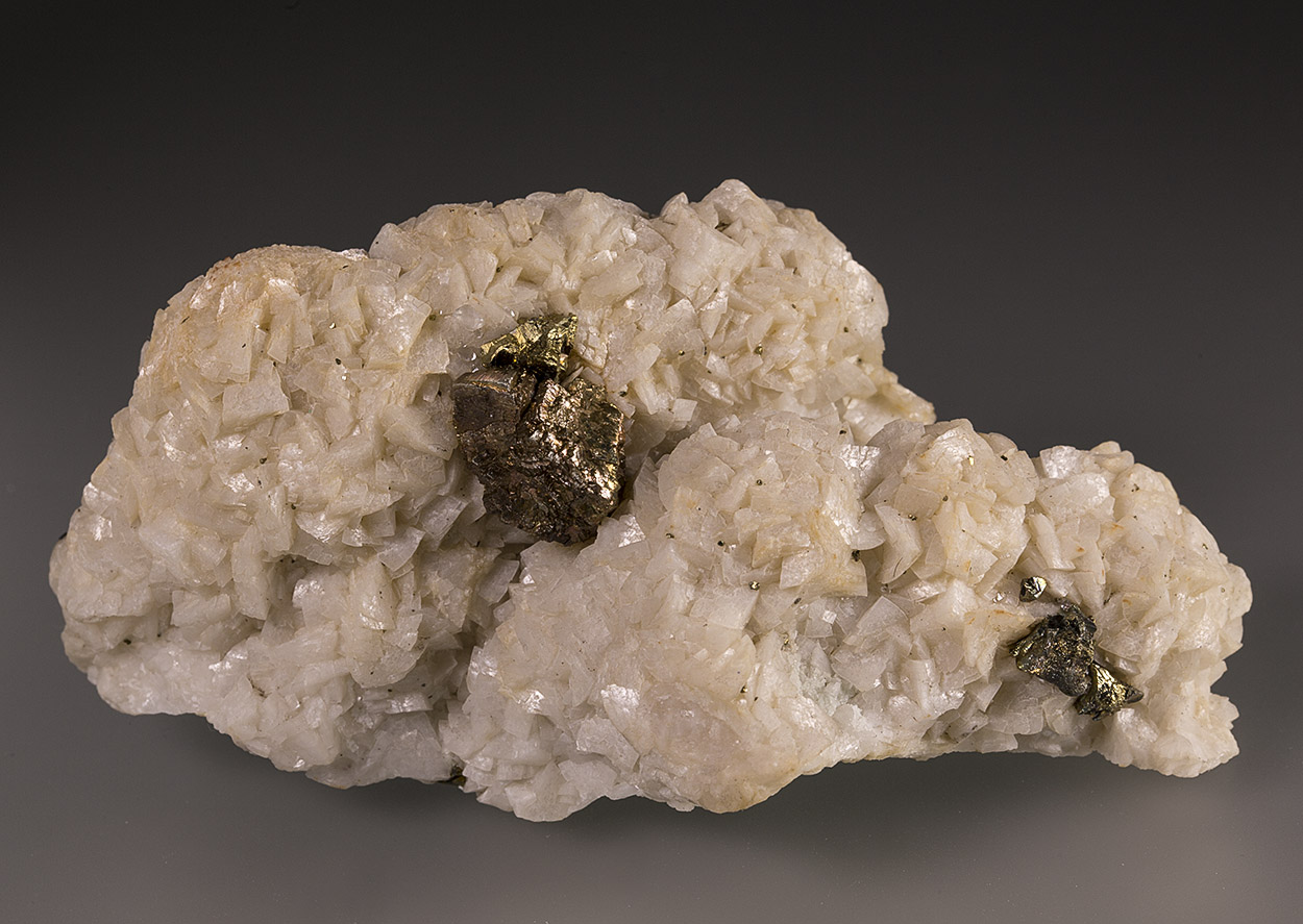 Chalcopyrite Pyrite & Dolomite