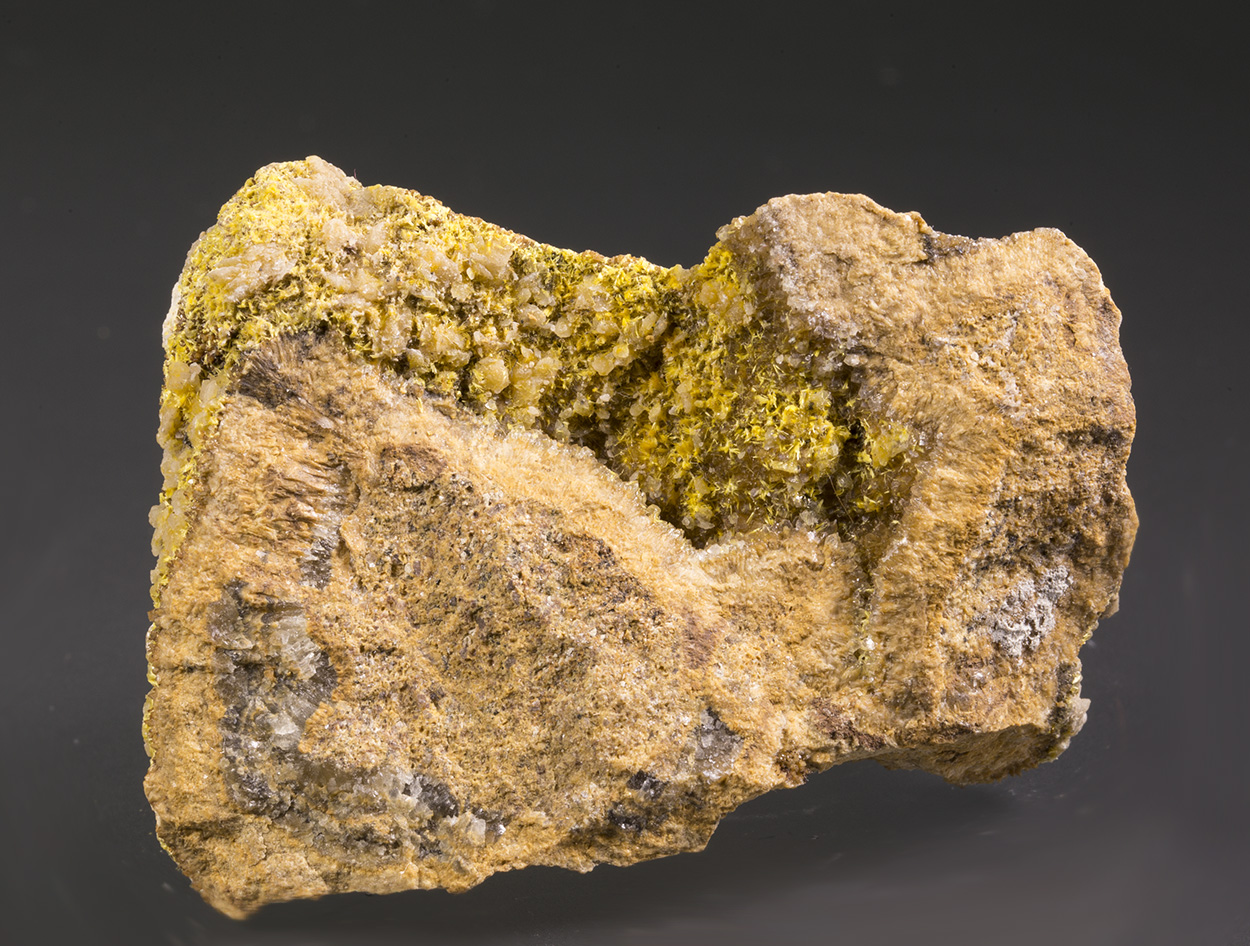 Boltwoodite