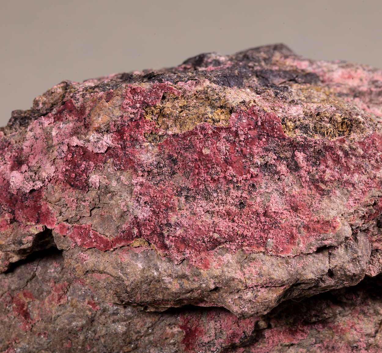 Erythrite