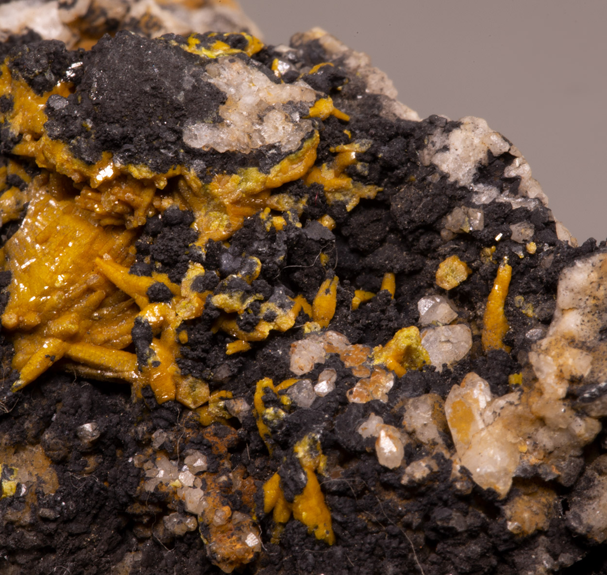 Wulfenite