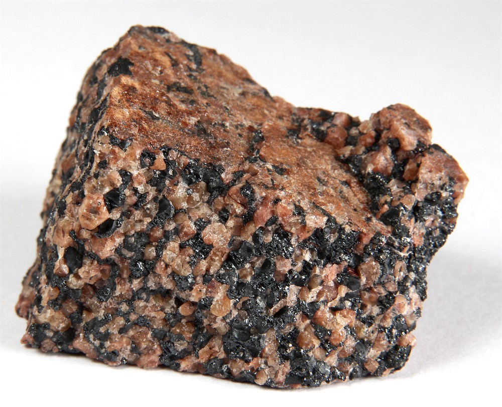 Kraisslite With Willemite & Franklinite