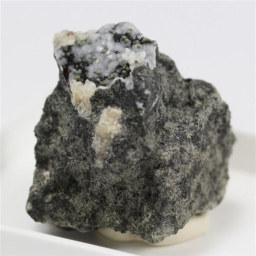 Motukoreaite With Phillipsite & Calcite