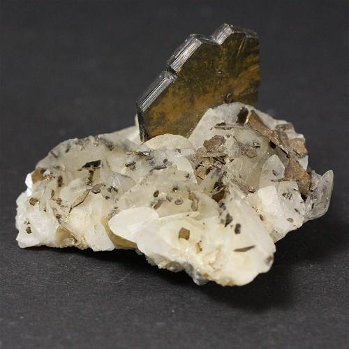 Pyrrhotite With Dolomite & Cubanite