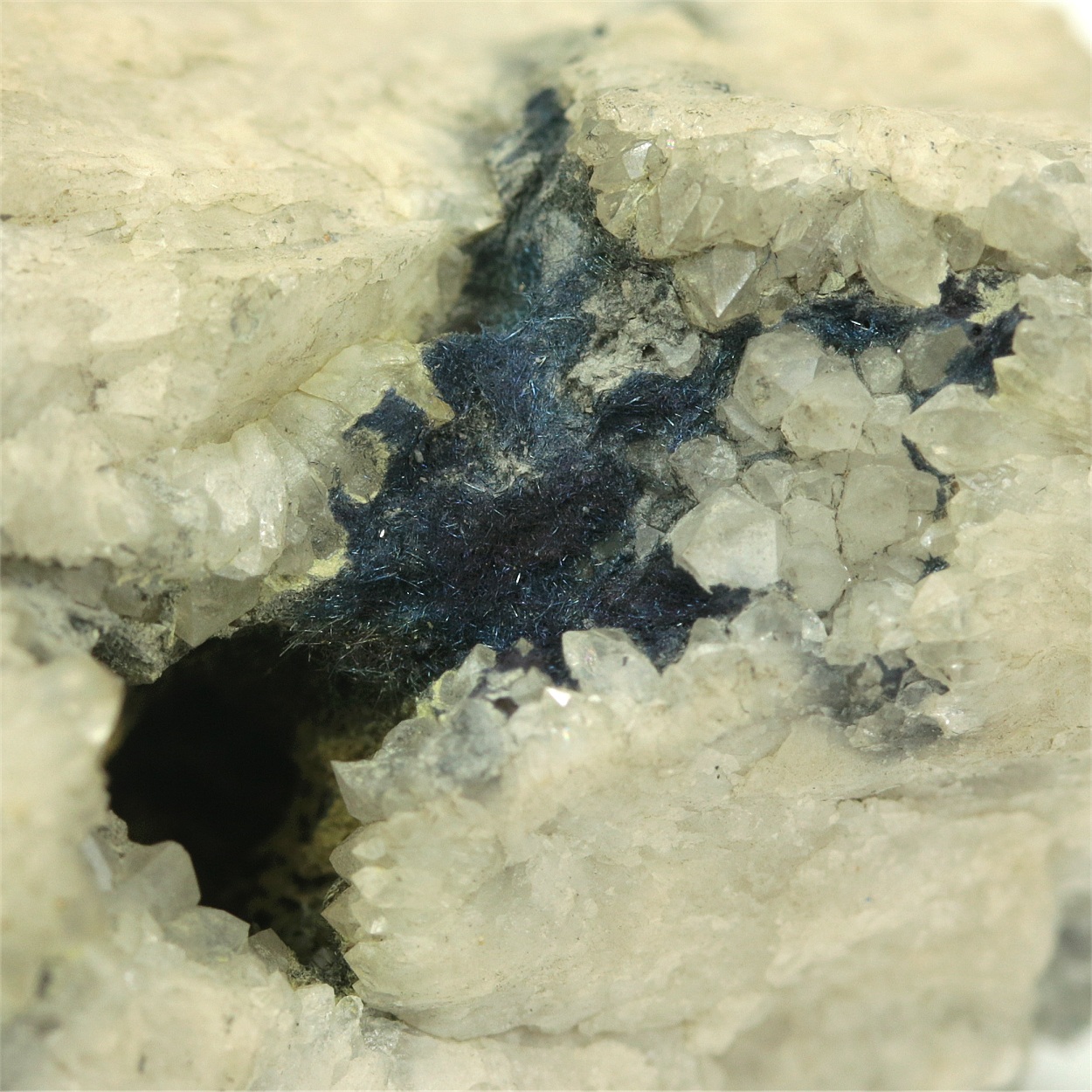 Jamesonite With Stibnite & Metastibnite & Pyrargyrite