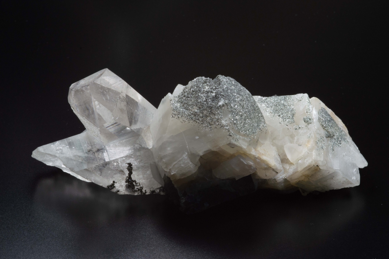 Quartz With Calcite & Chlorite