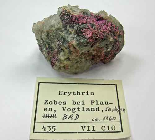 Erythrite