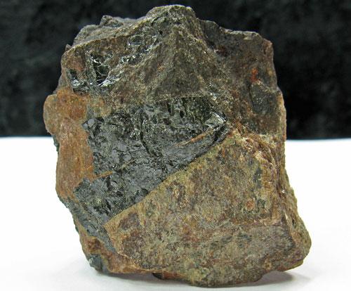 Fergusonite