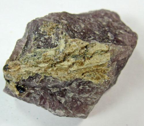 Vuonnemite On Ussingite