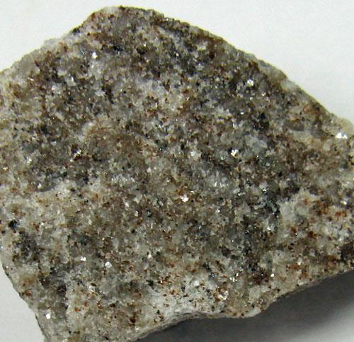 Pinakiolite