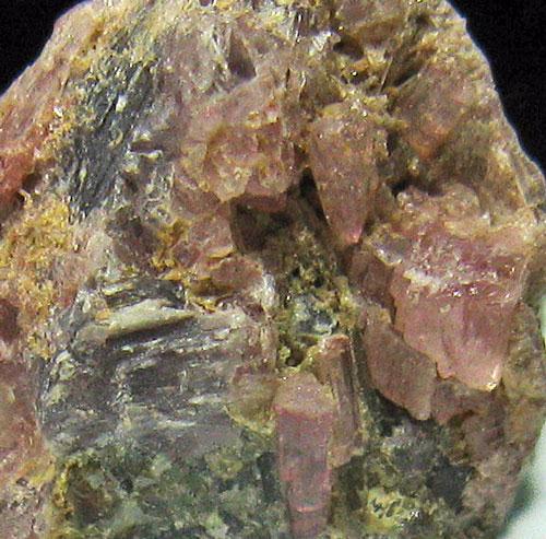 Stibiotantalite