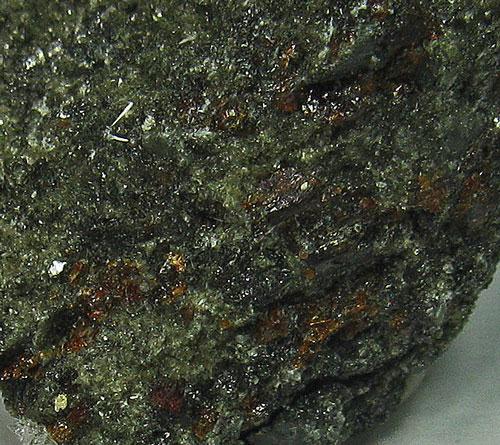 Clinohumite