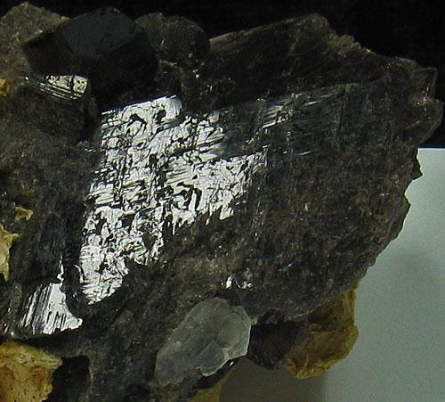 Axinite-(Fe) & Palygorskite