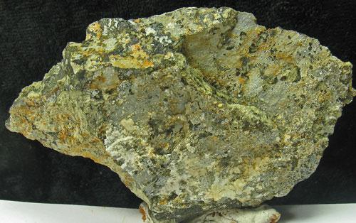 Heulandite & Ferberite