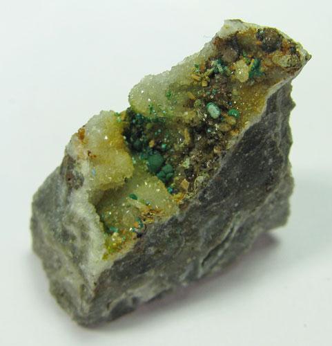 Eurekadumpite & Malachite & Mcalpineite & Xocomecatlite