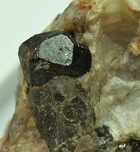 Gadolinite-(Y)