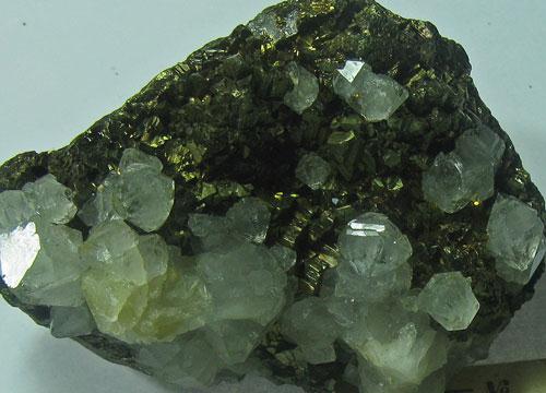 Chalcopyrite & Quartz