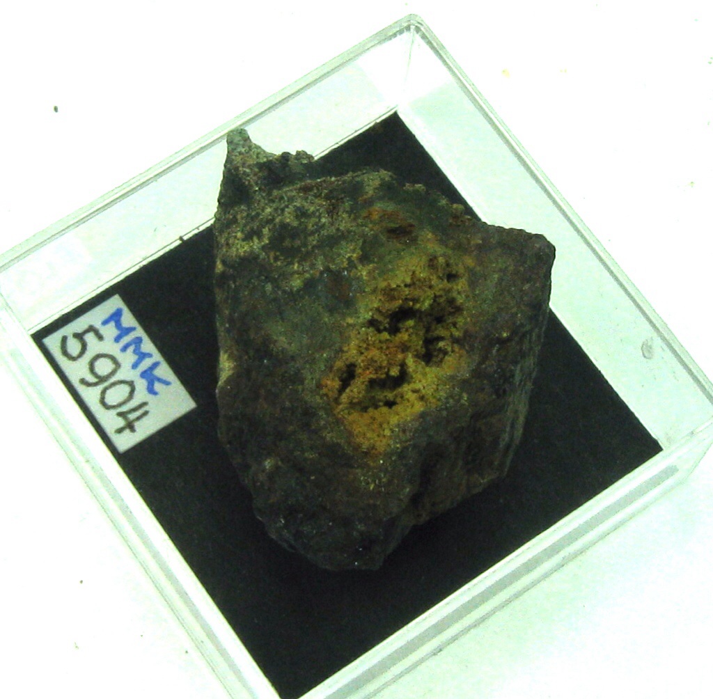 Natrojarosite