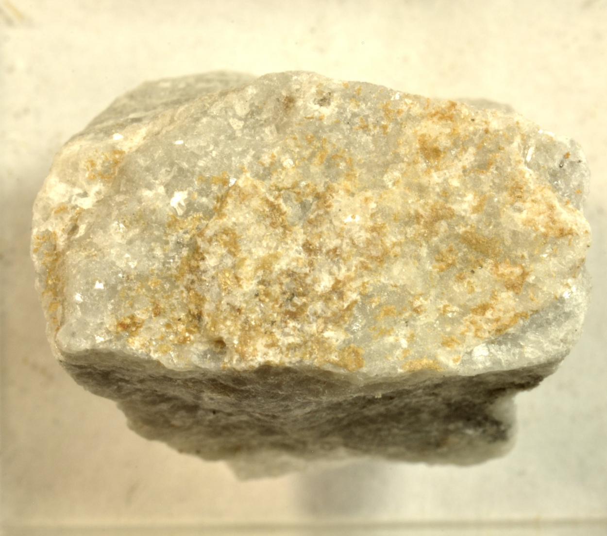 Pyroaurite