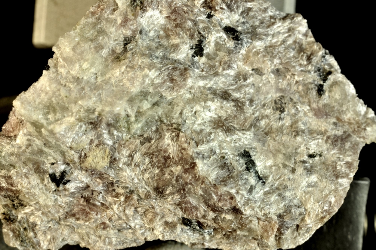 Fedorite In Charoite