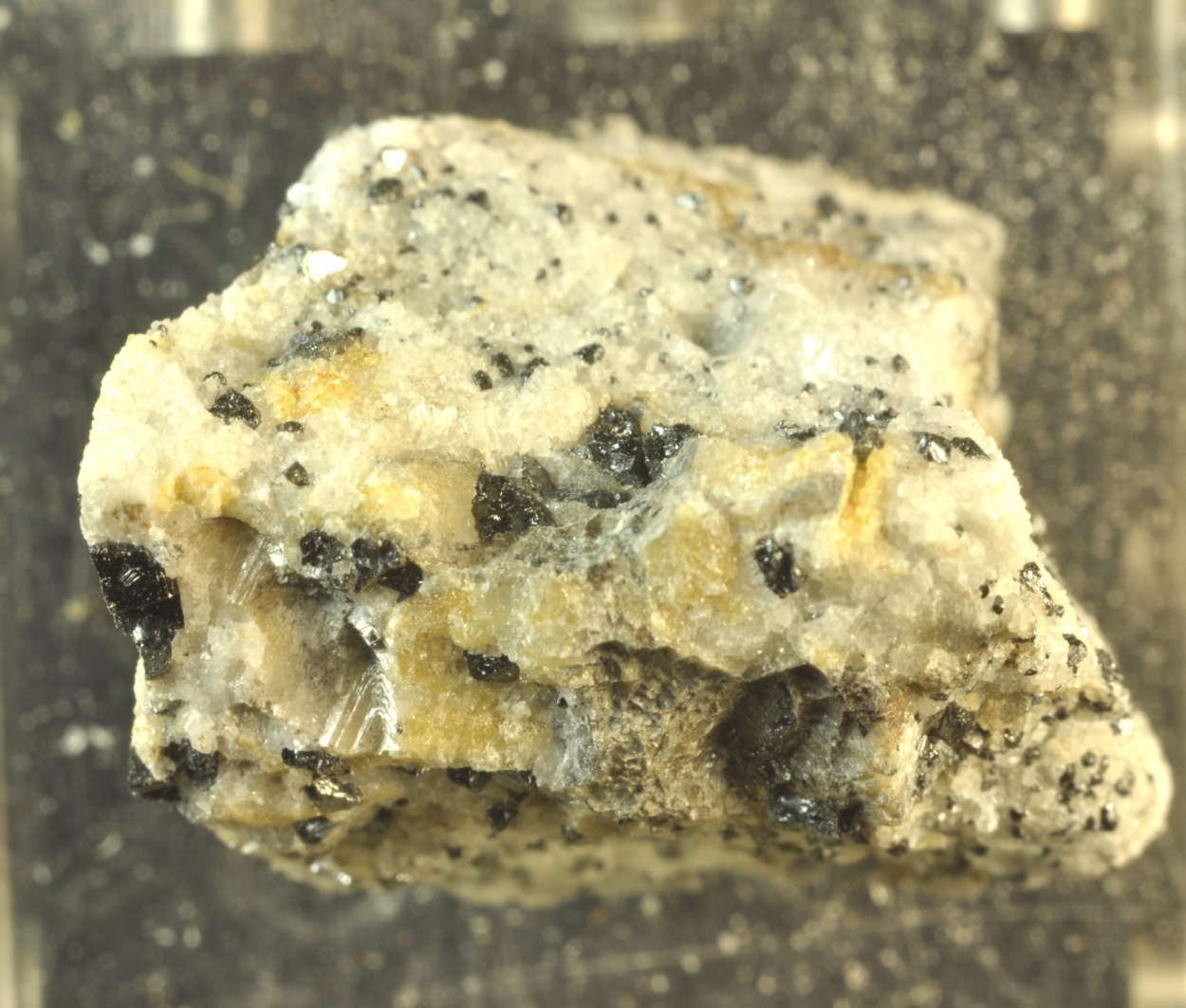 Sahlinite & Magnesioferrite