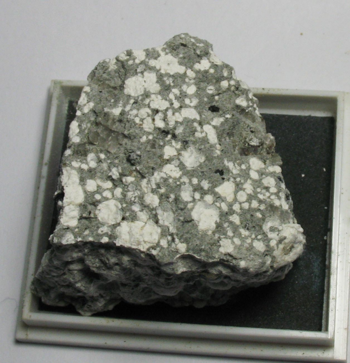 Leucite