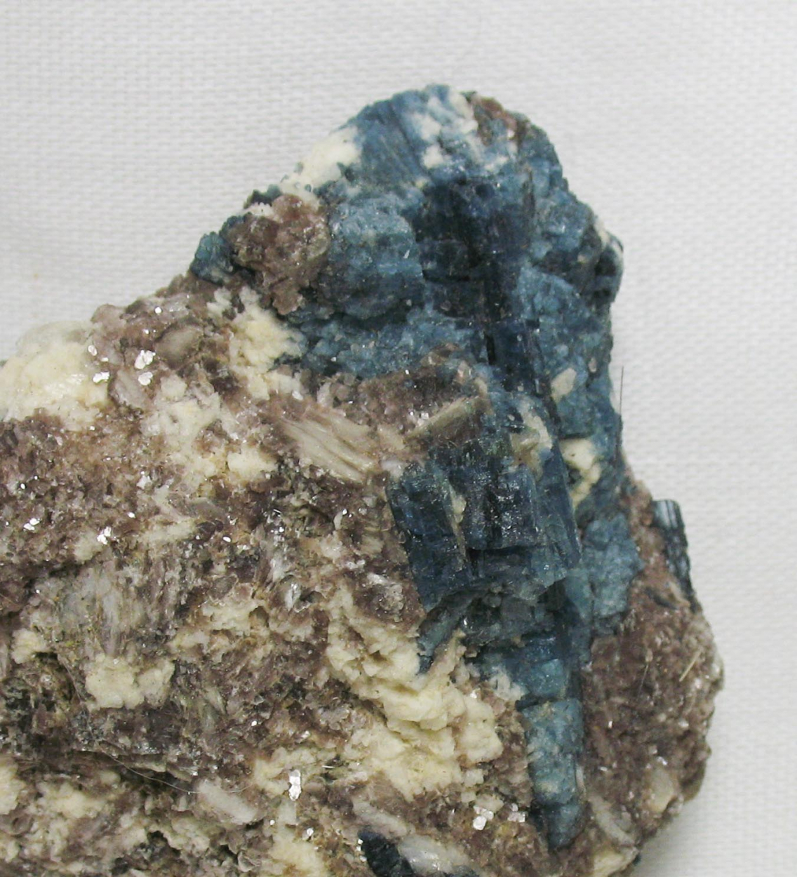 Indicolite