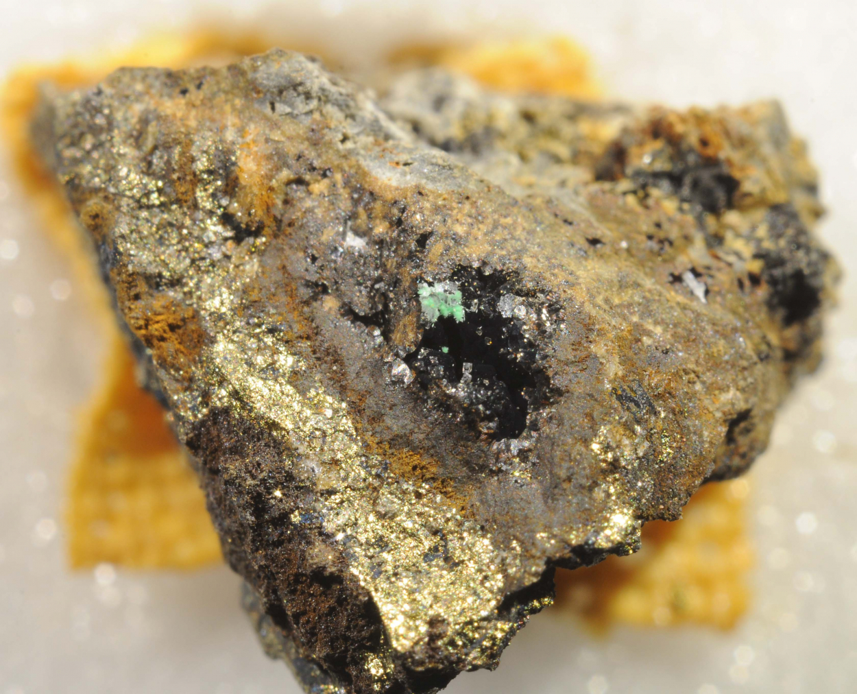 Anglesite & Malachite & Goethite