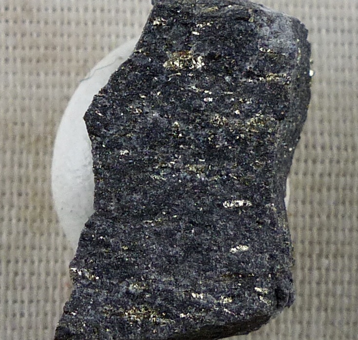 Manganochromite