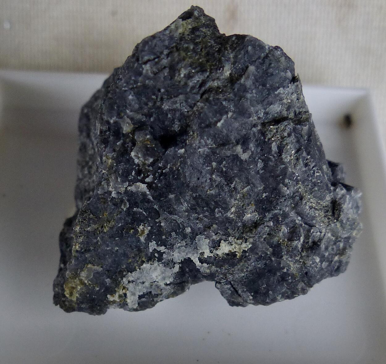 Gudmundite