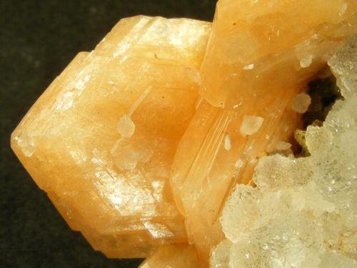 Stellerite & Quartz