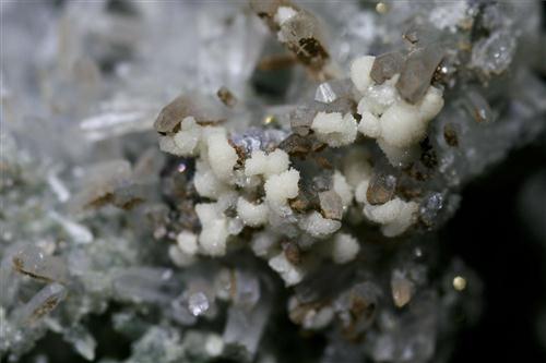 Chalcopyrite With Aragonite & Sphalerite On Quartz