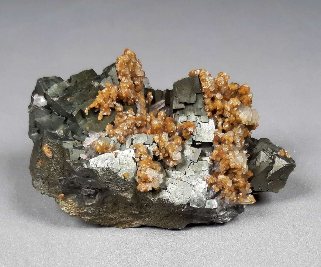 Arsenopyrite With Quartz Siderite & Calcite