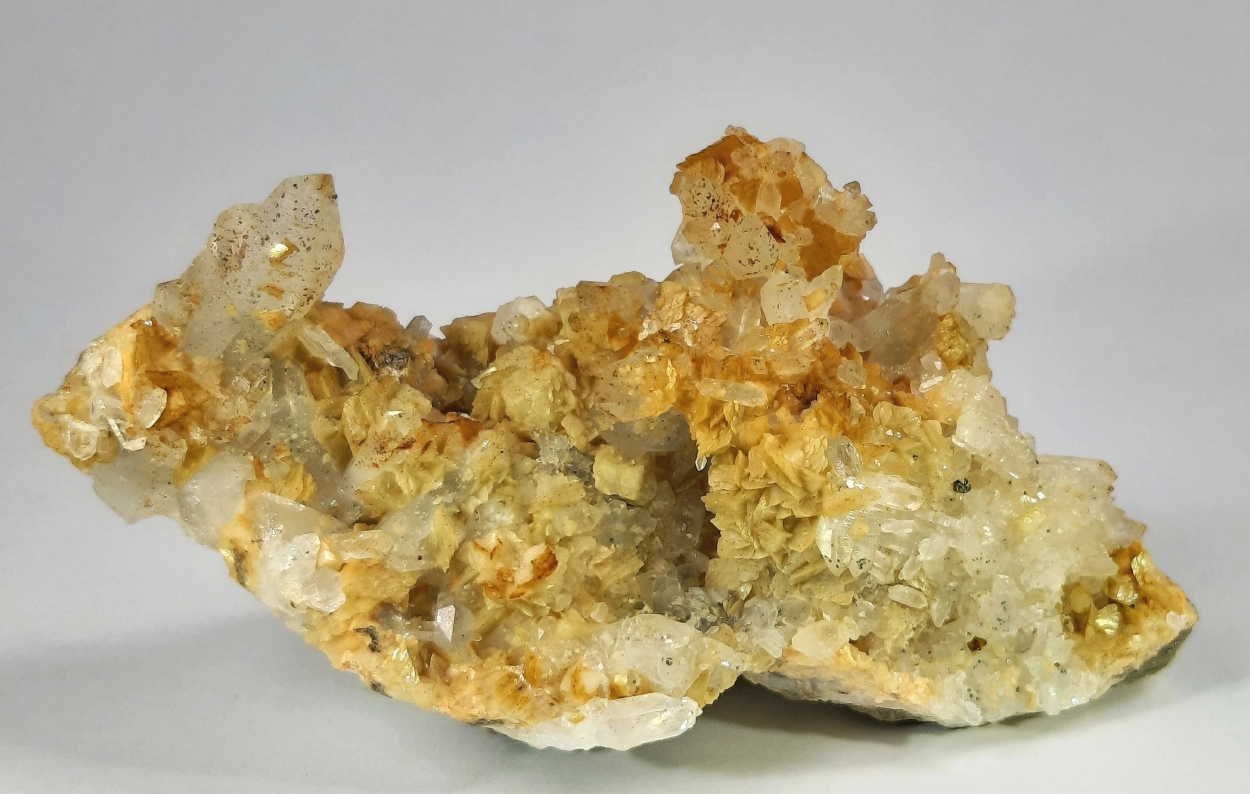 Ankerite Pyrite Chalcopyrite Quartz & Rock Crystal