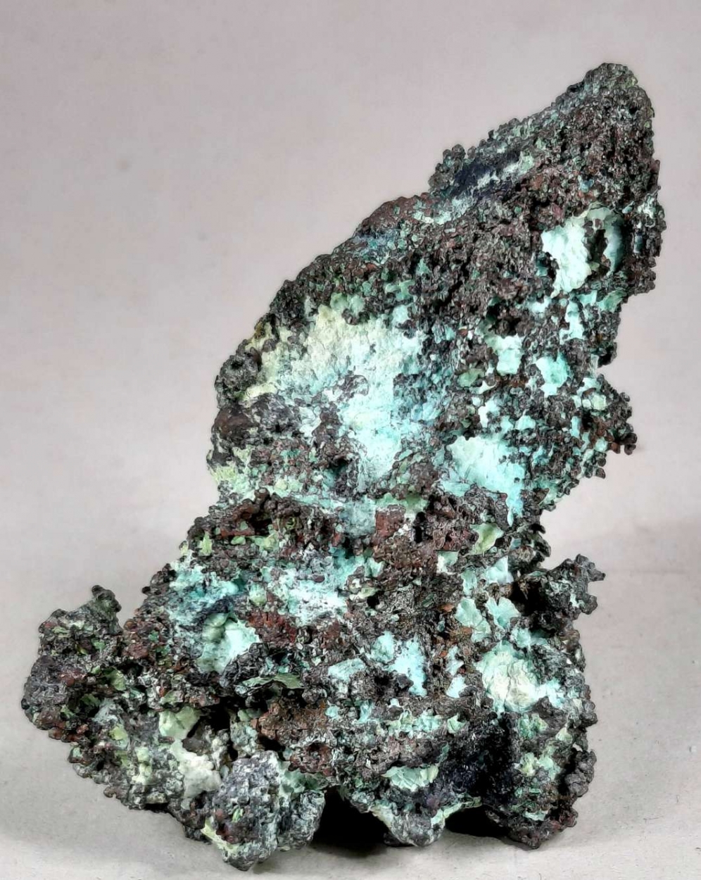 Moolooite Whewellite & Copper