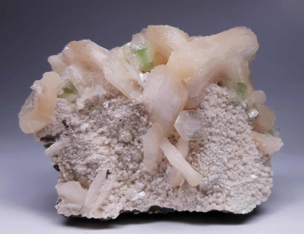 Stilbite & Apophyllite