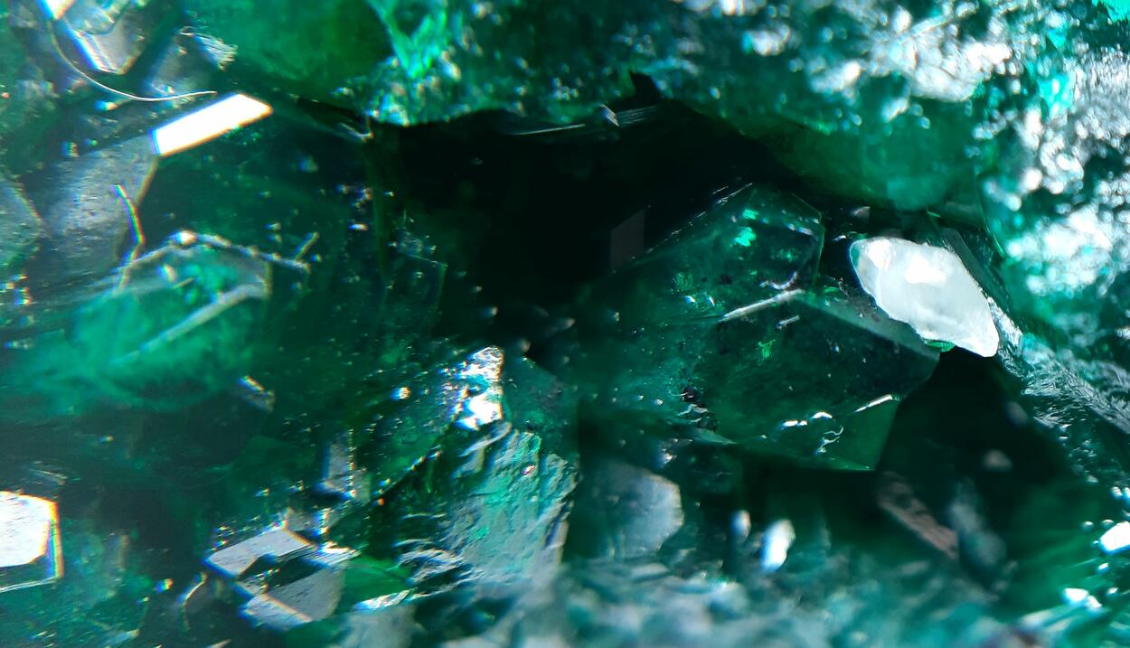 Dioptase & Plancheite